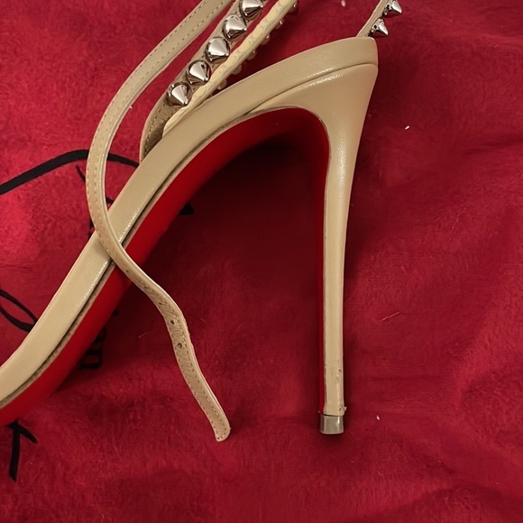 SOLD - Picture 6 of 12